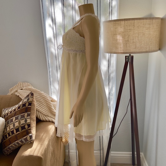 Olga Intimates & Sleepwear Vintage Olga 5s 60s Yellow Lace Chiffon